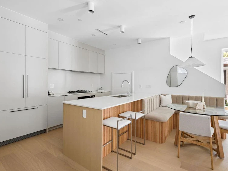 1-2124 E 8 Avenue, Vancouver, BC, V5N 1V5 - 9
