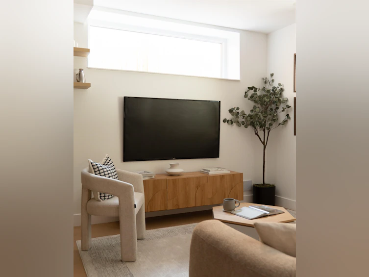 2-2124 E 8 Avenue, Vancouver, BC, V5N 1V5 - 11