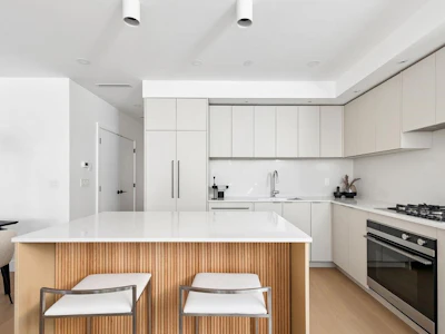 2-2124 E 8 Avenue - 5
