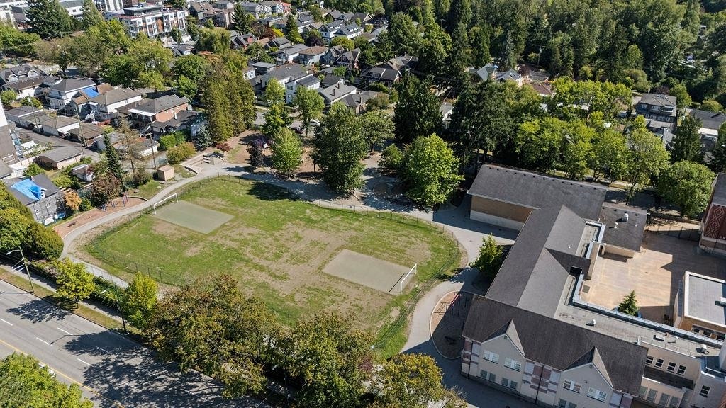 2-2124 E 8 Avenue, Vancouver, BC, V5N 1V5 - 29