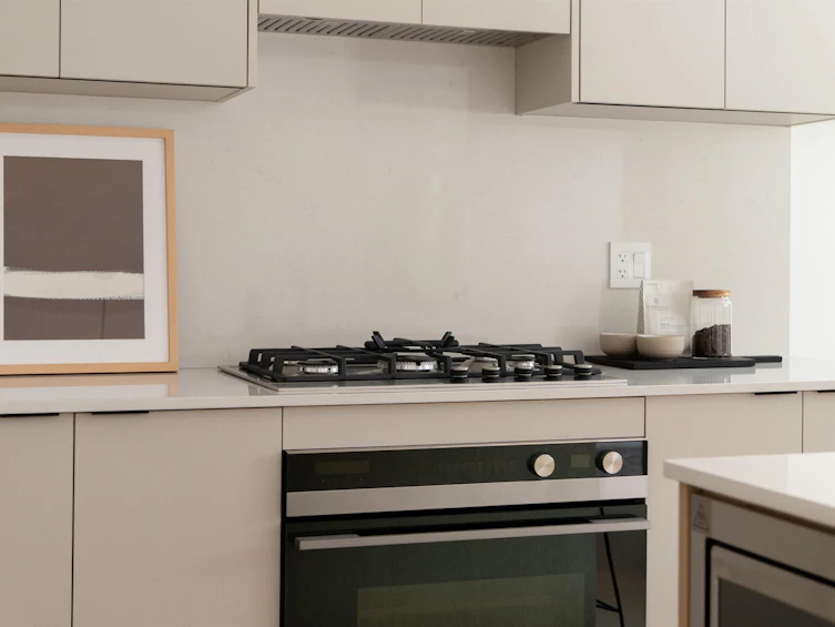 2-2124 E 8 Avenue, Vancouver, BC, V5N 1V5 - 7