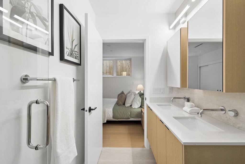 2-2124 E 8 Avenue, Vancouver, BC, V5N 1V5 - 24