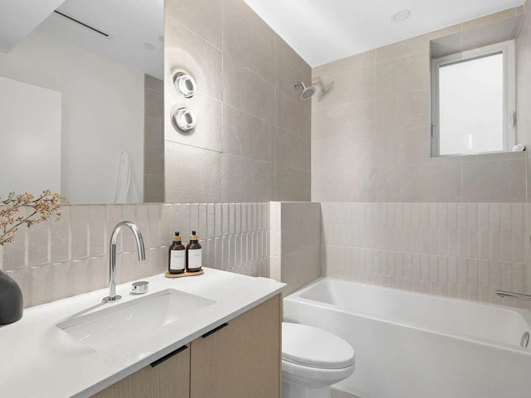 2-2124 E 8 Avenue, Vancouver, BC, V5N 1V5 - 19