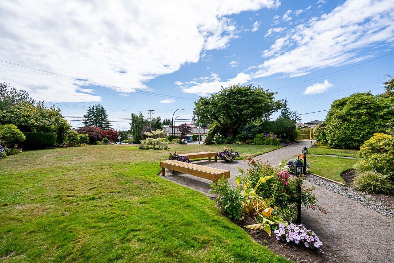201-14957 Thrift Avenue, Surrey, BC, V4B 2K1 - 25