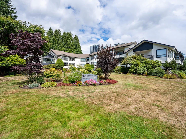 201-14957 Thrift Avenue, Surrey, BC, V4B 2K1 - 24