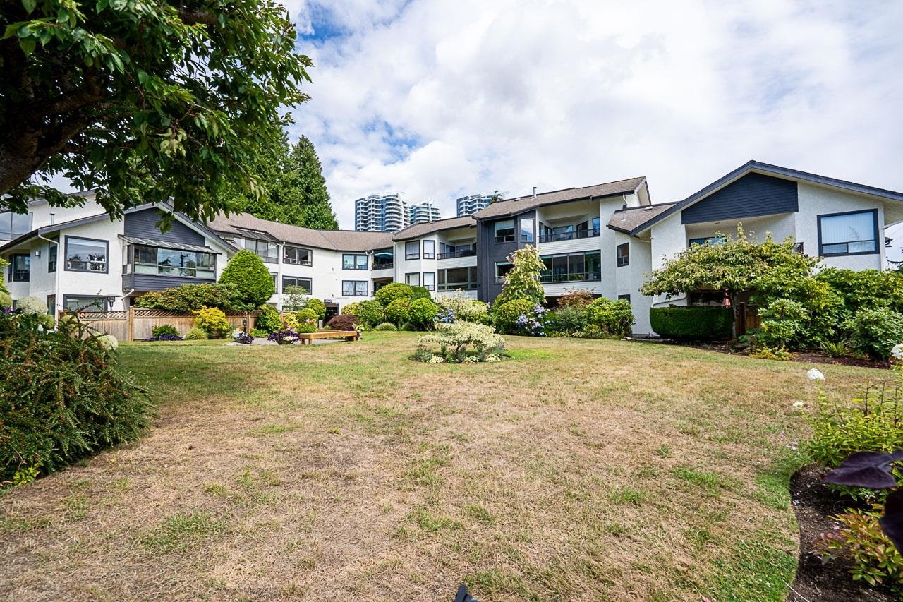 201-14957 Thrift Avenue, Surrey, BC, V4B 2K1 - 27