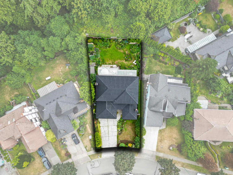 7995 Woodhurst Drive, Burnaby, BC, V5A 4C6 - 38