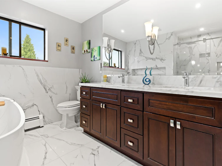 7995 Woodhurst Drive, Burnaby, BC, V5A 4C6 - 18
