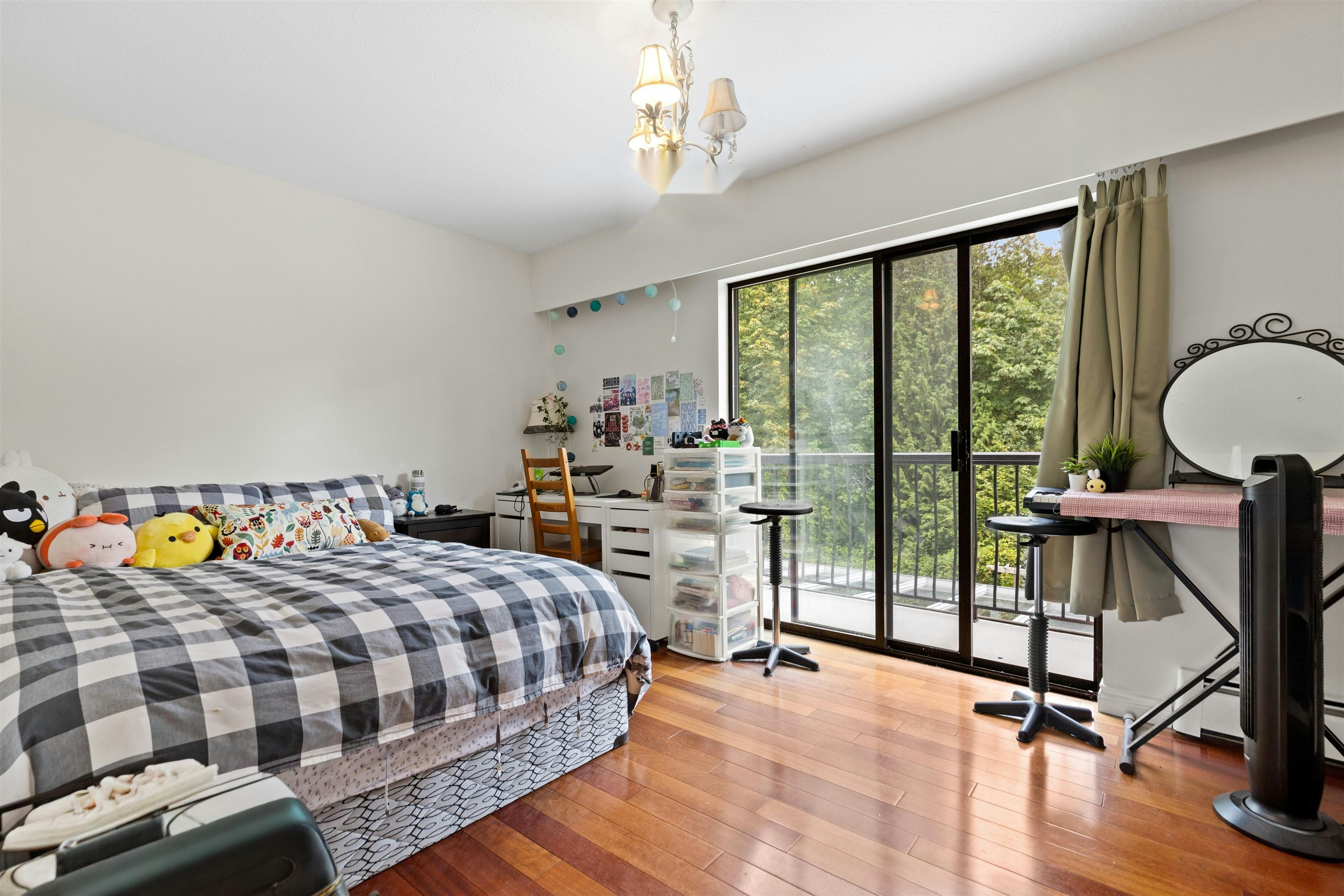 7995 Woodhurst Drive, Burnaby, BC, V5A 4C6 - 19