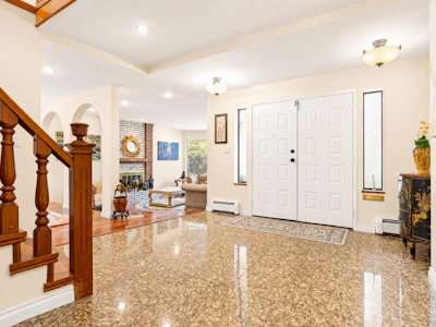 7995 Woodhurst Drive - 2