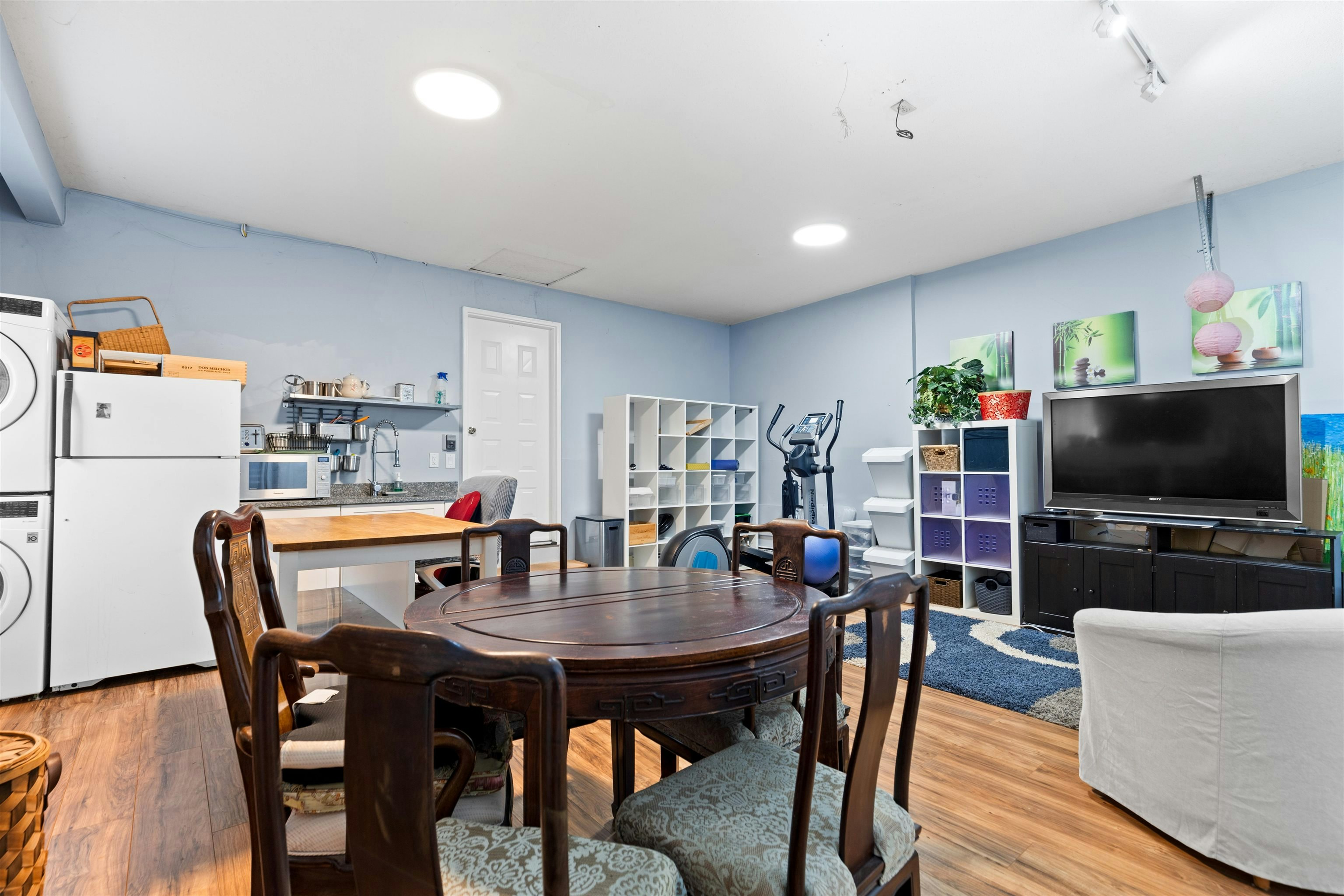 7995 Woodhurst Drive, Burnaby, BC, V5A 4C6 - 21