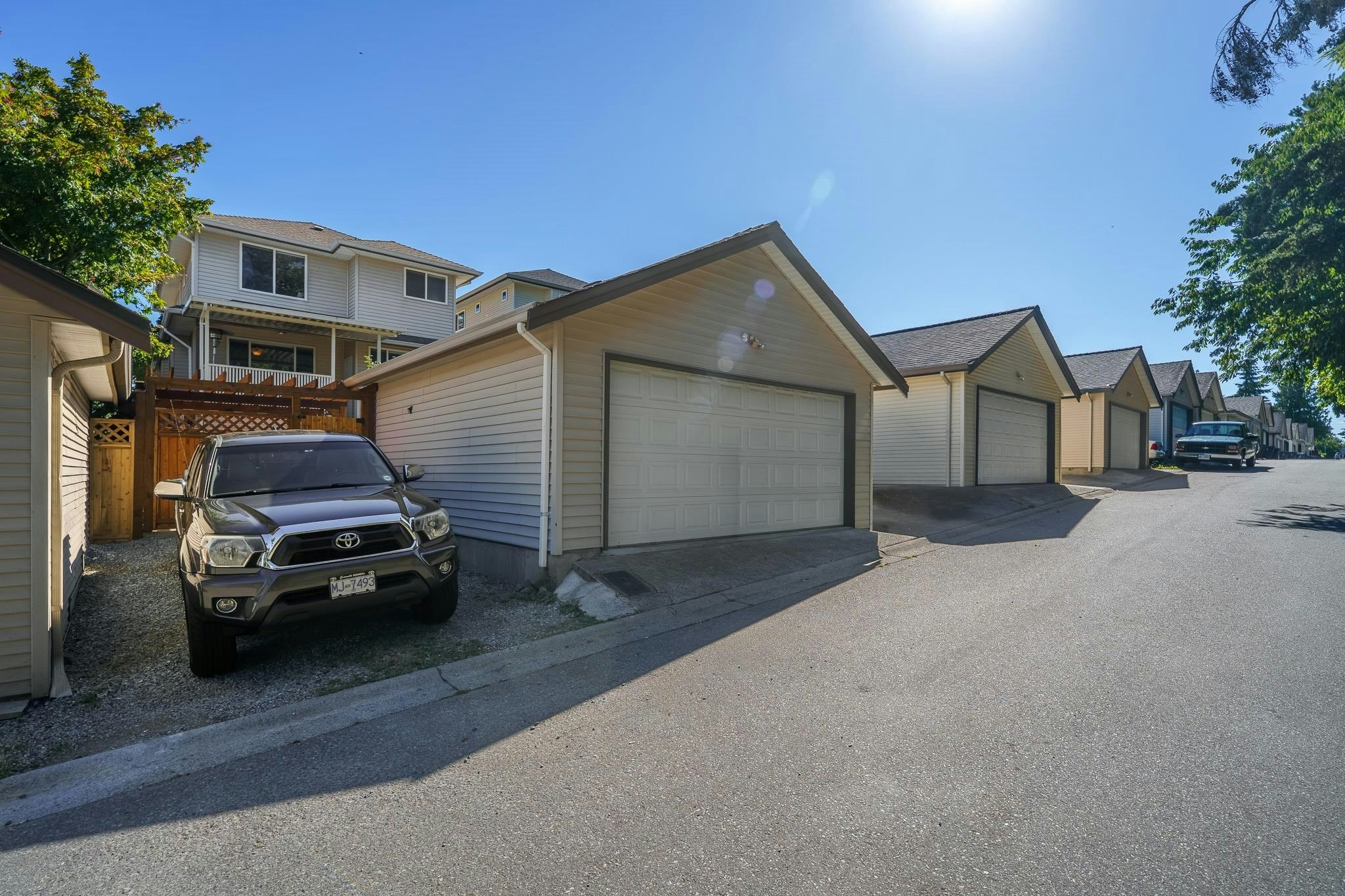 14775 59a Avenue, Surrey, BC, V3S 0R6 - 34