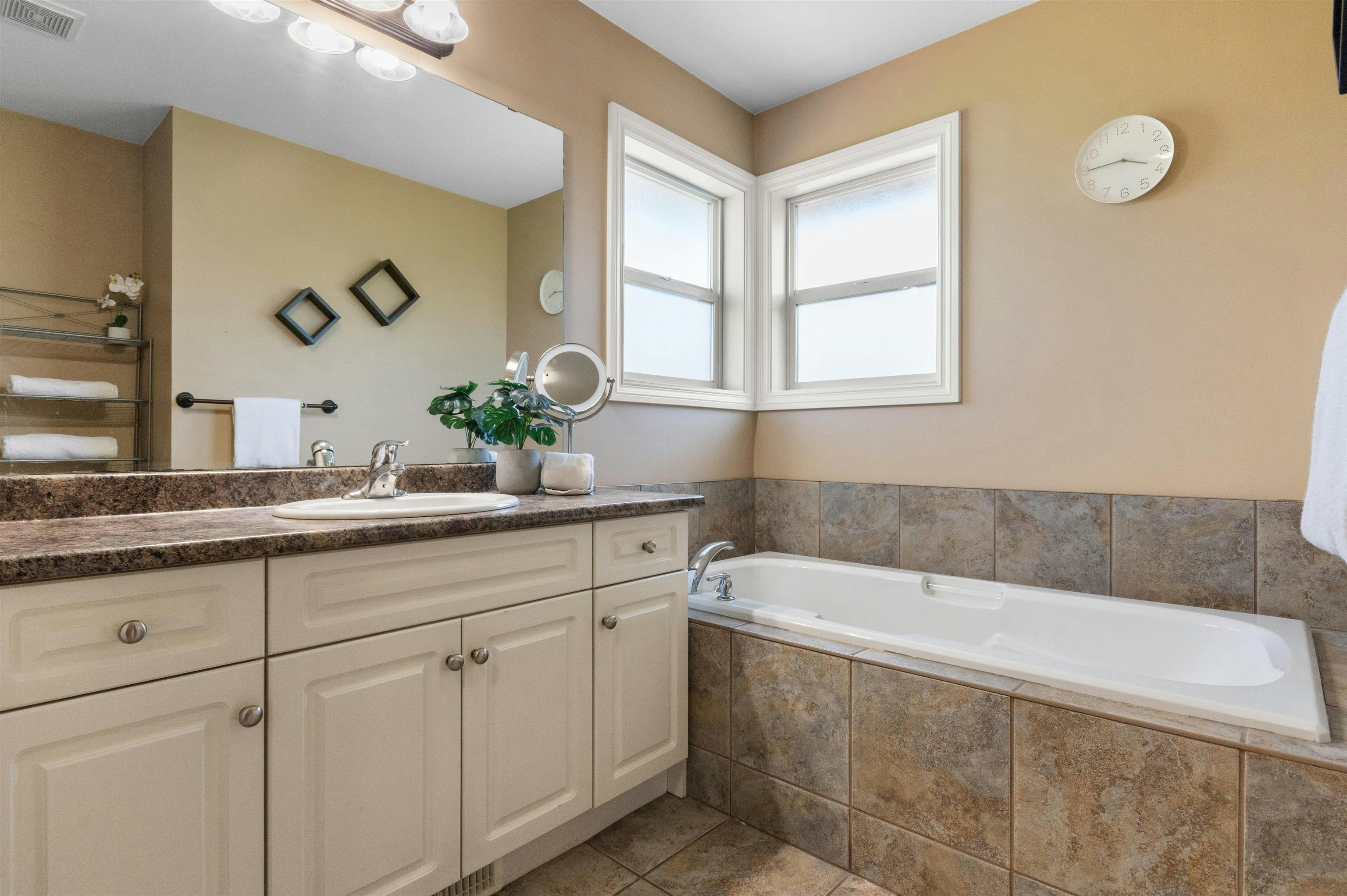 6556 Lavender Place, Chilliwack, BC, V2R 0H5 - 25
