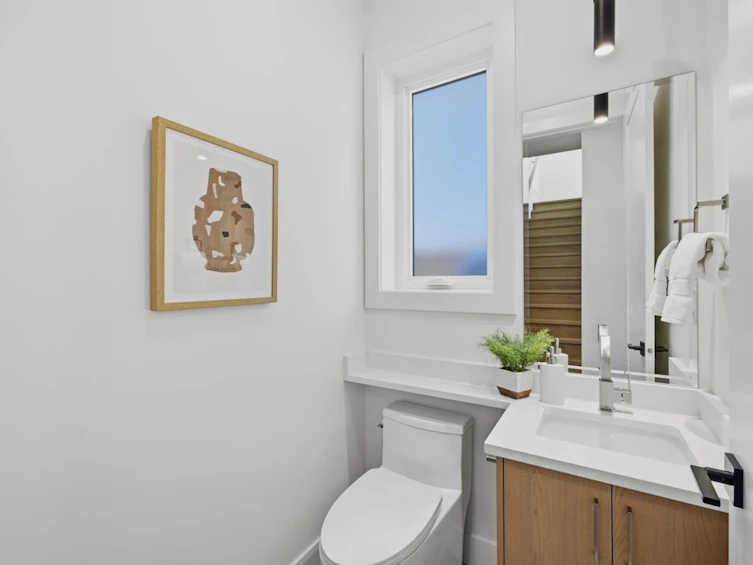 1-3018 E 19th Avenue, Vancouver, BC, V5M 2S9 - 12