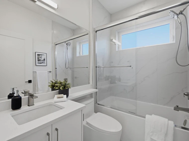 1-3018 E 19th Avenue, Vancouver, BC, V5M 2S9 - 17