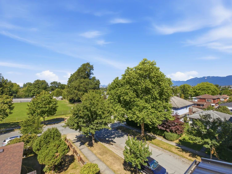 1-3018 E 19th Avenue, Vancouver, BC, V5M 2S9 - 28