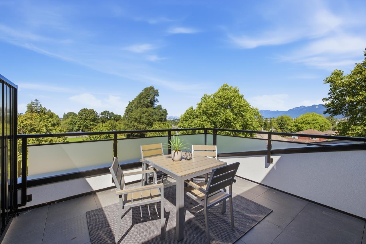 1-3018 E 19th Avenue, Vancouver, BC, V5M 2S9 - 27