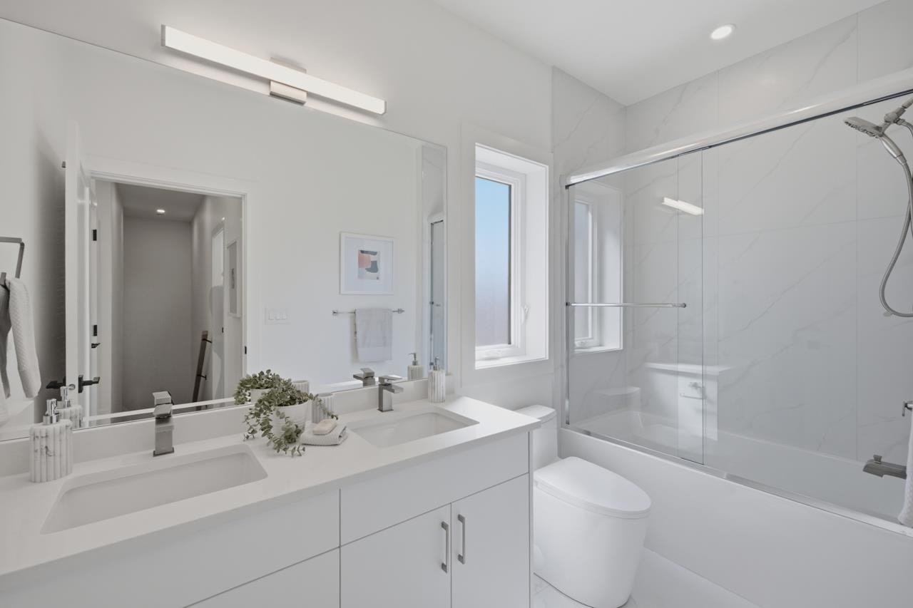 3016 E 19th Avenue, Vancouver, BC, V5M 2S9 - 24