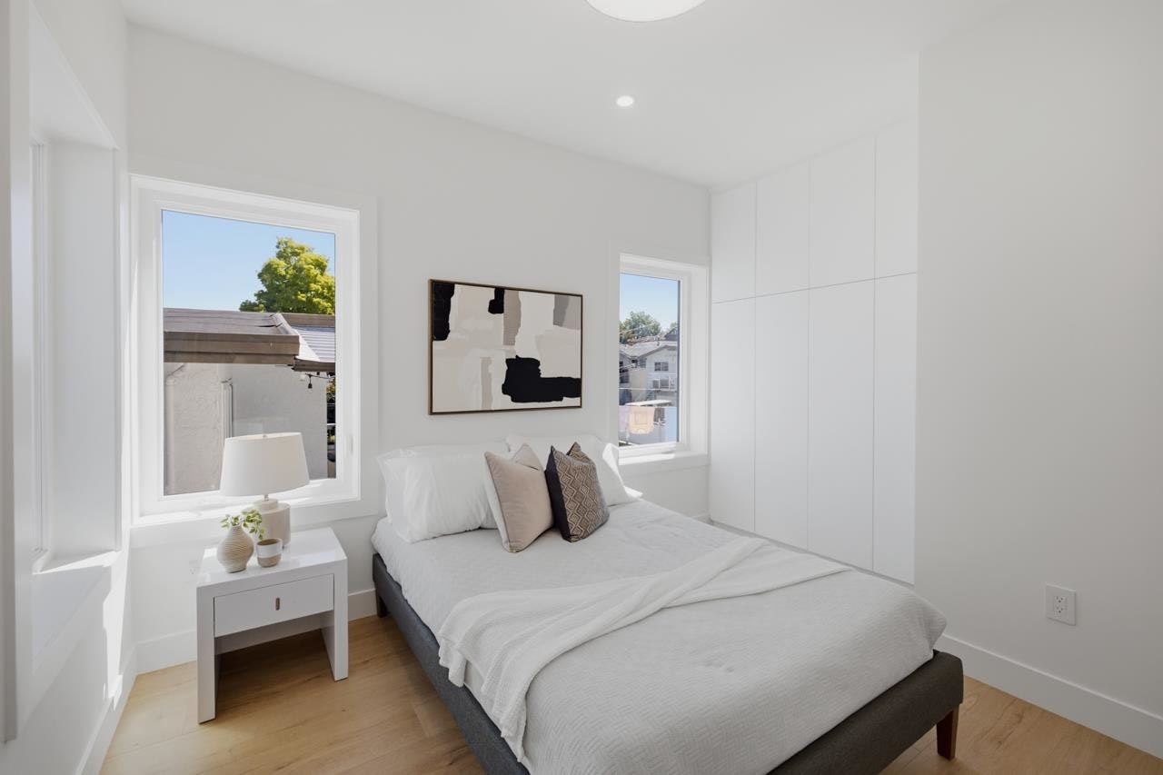 3016 E 19th Avenue, Vancouver, BC, V5M 2S9 - 23