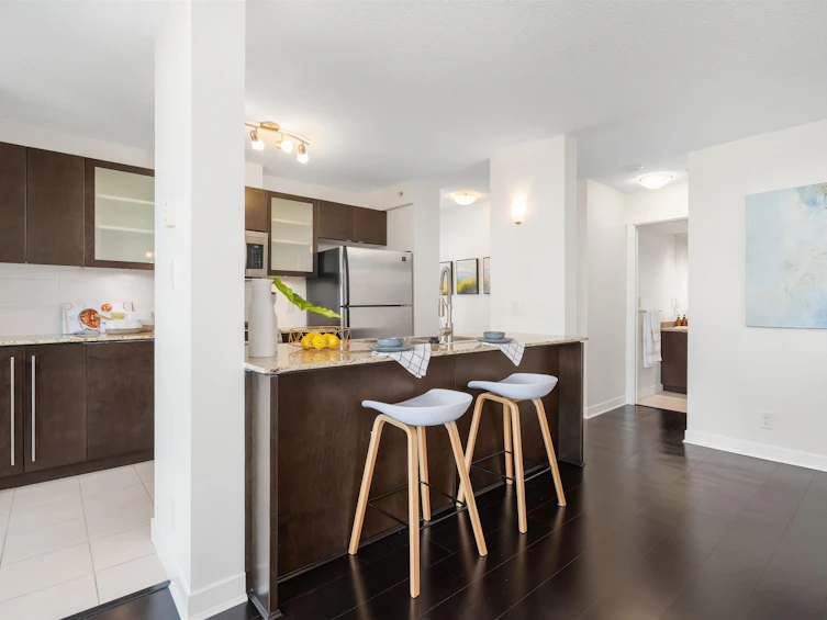 1001-7555 Alderbridge Way, Richmond, BC, V6X 4L3 - 7