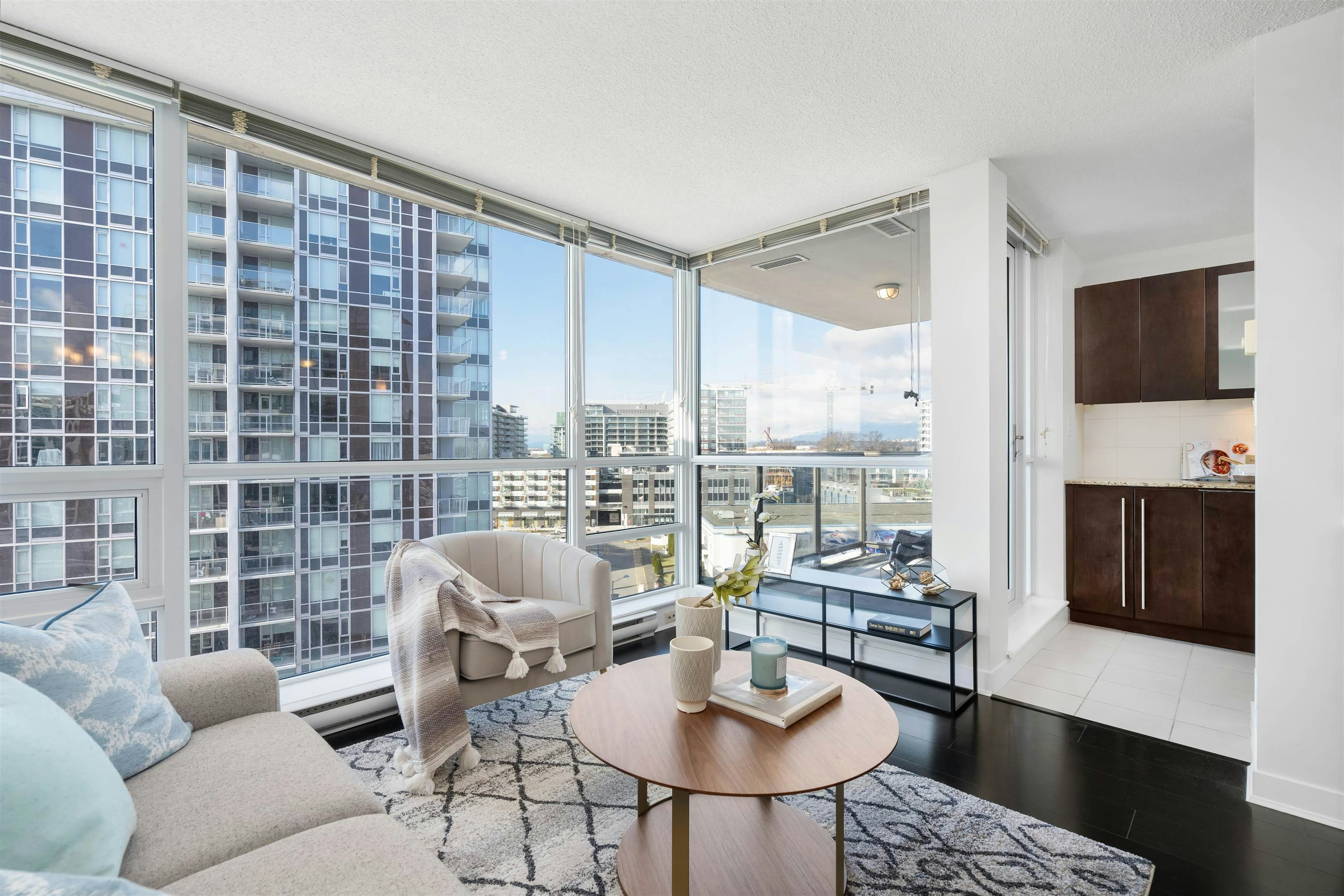 1001-7555 Alderbridge Way, Richmond, BC, V6X 4L3 - 6