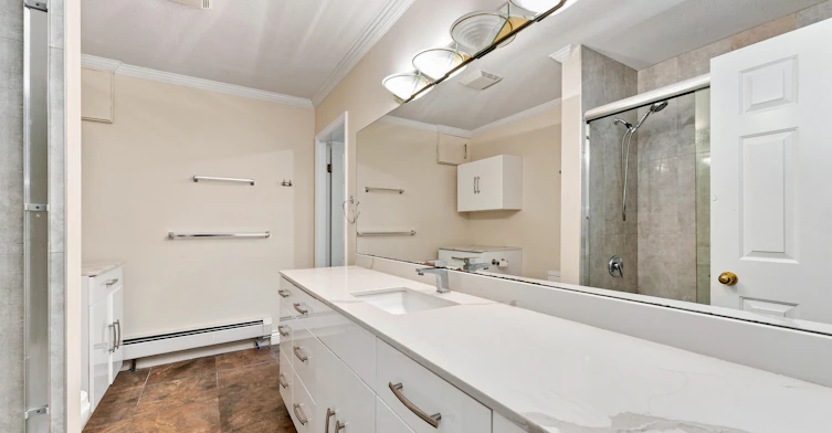 Lower-2426 Westhill Court, West Vancouver, BC, V7S 3A5 - 27