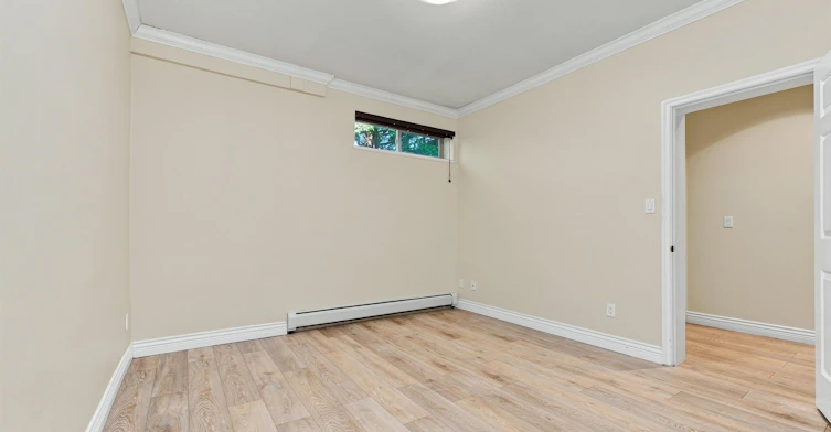 Lower-2426 Westhill Court, West Vancouver, BC, V7S 3A5 - 29