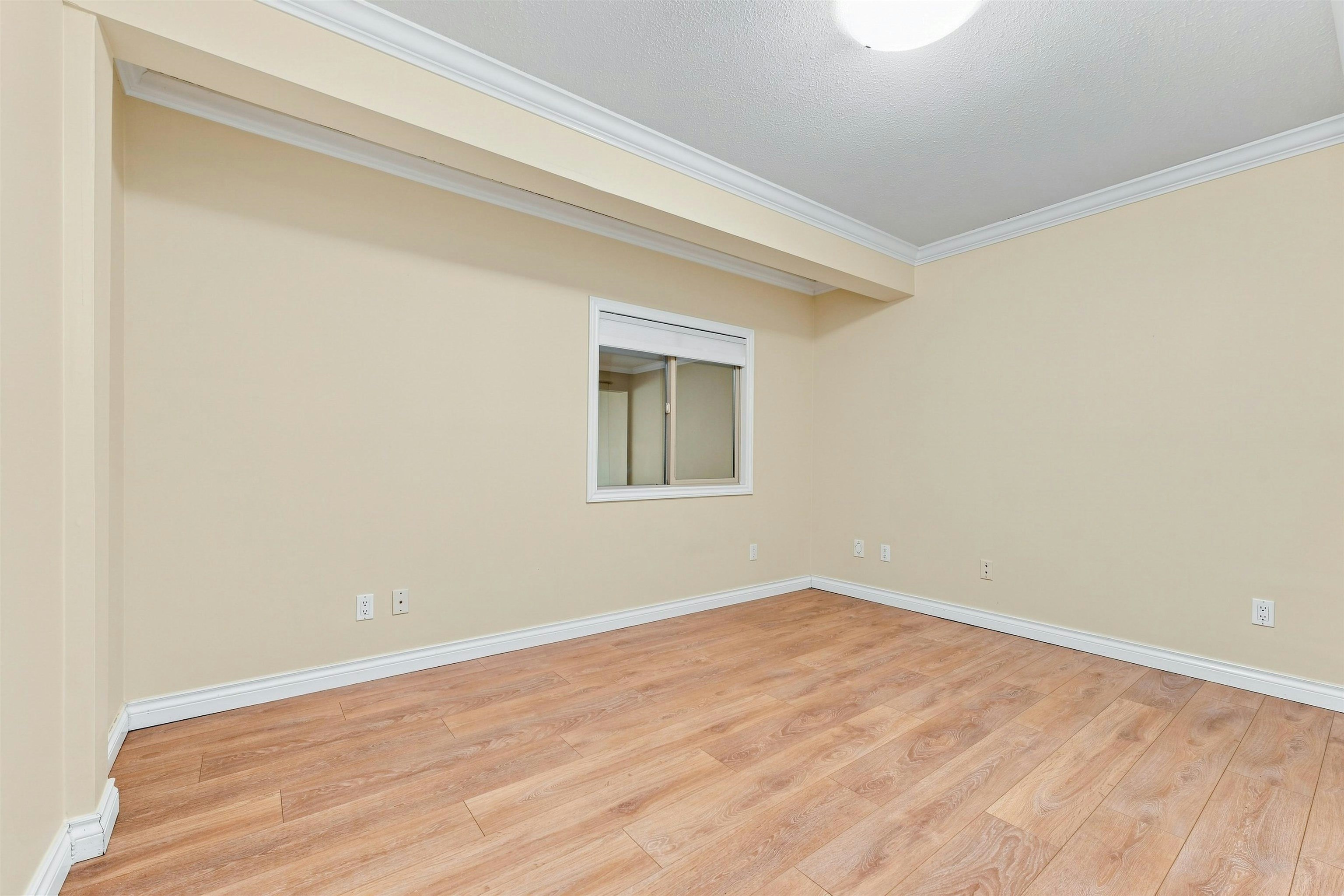 Lower-2426 Westhill Court, West Vancouver, BC, V7S 3A5 - 34