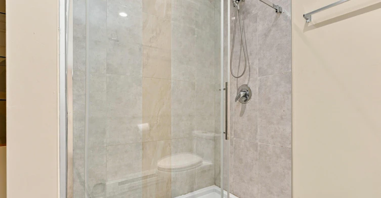 Lower-2426 Westhill Court, West Vancouver, BC, V7S 3A5 - 32