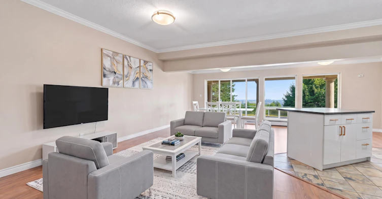 Lower-2426 Westhill Court, West Vancouver, BC, V7S 3A5 - 9