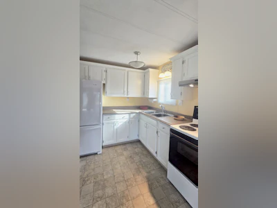 15851 Suffolk Road - 5