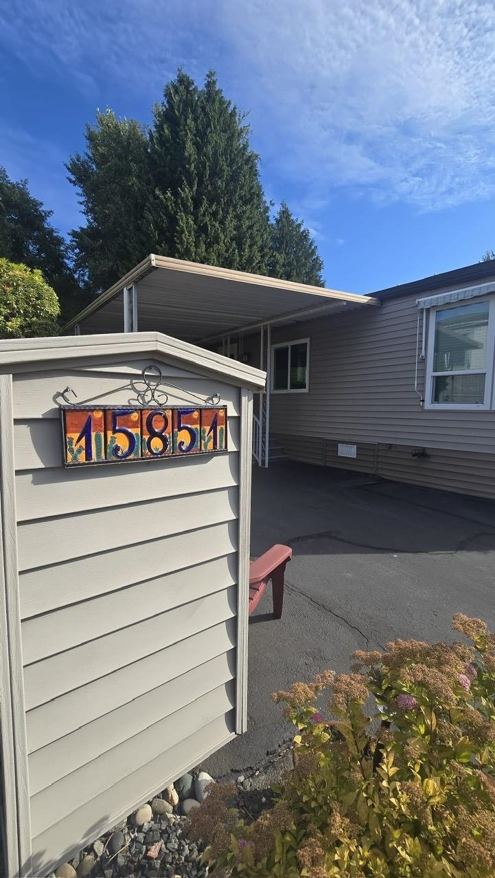 15851 Suffolk Road, Surrey, BC, V4A 5L3 - 3