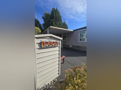 15851 Suffolk Road - 3