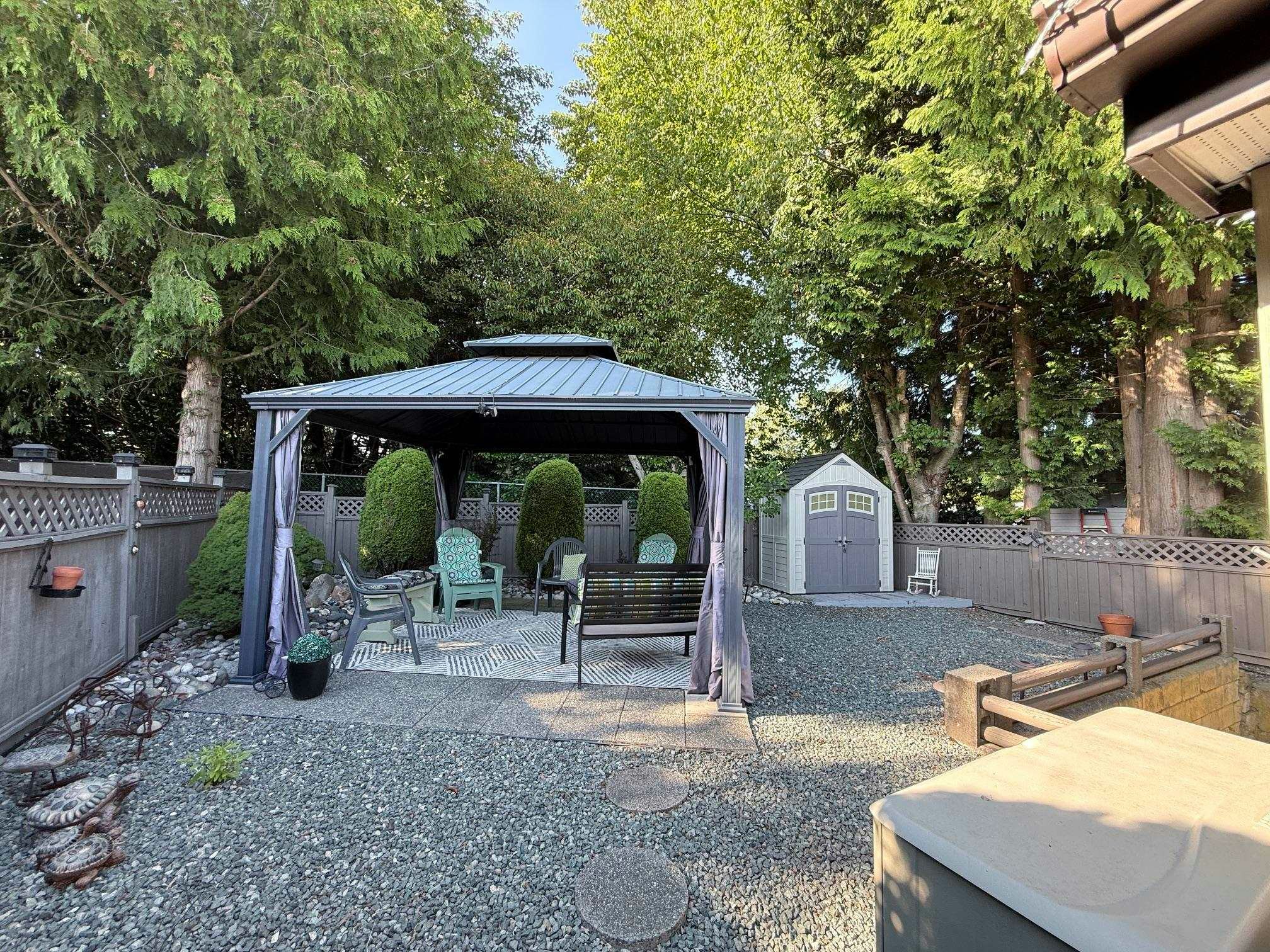 15851 Suffolk Road - 5