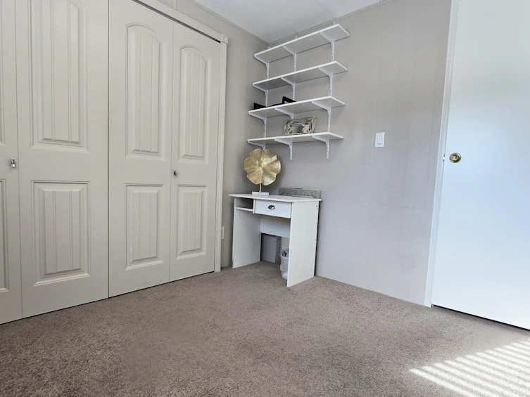 15851 Suffolk Road, Surrey, BC, V4A 5L3 - 12