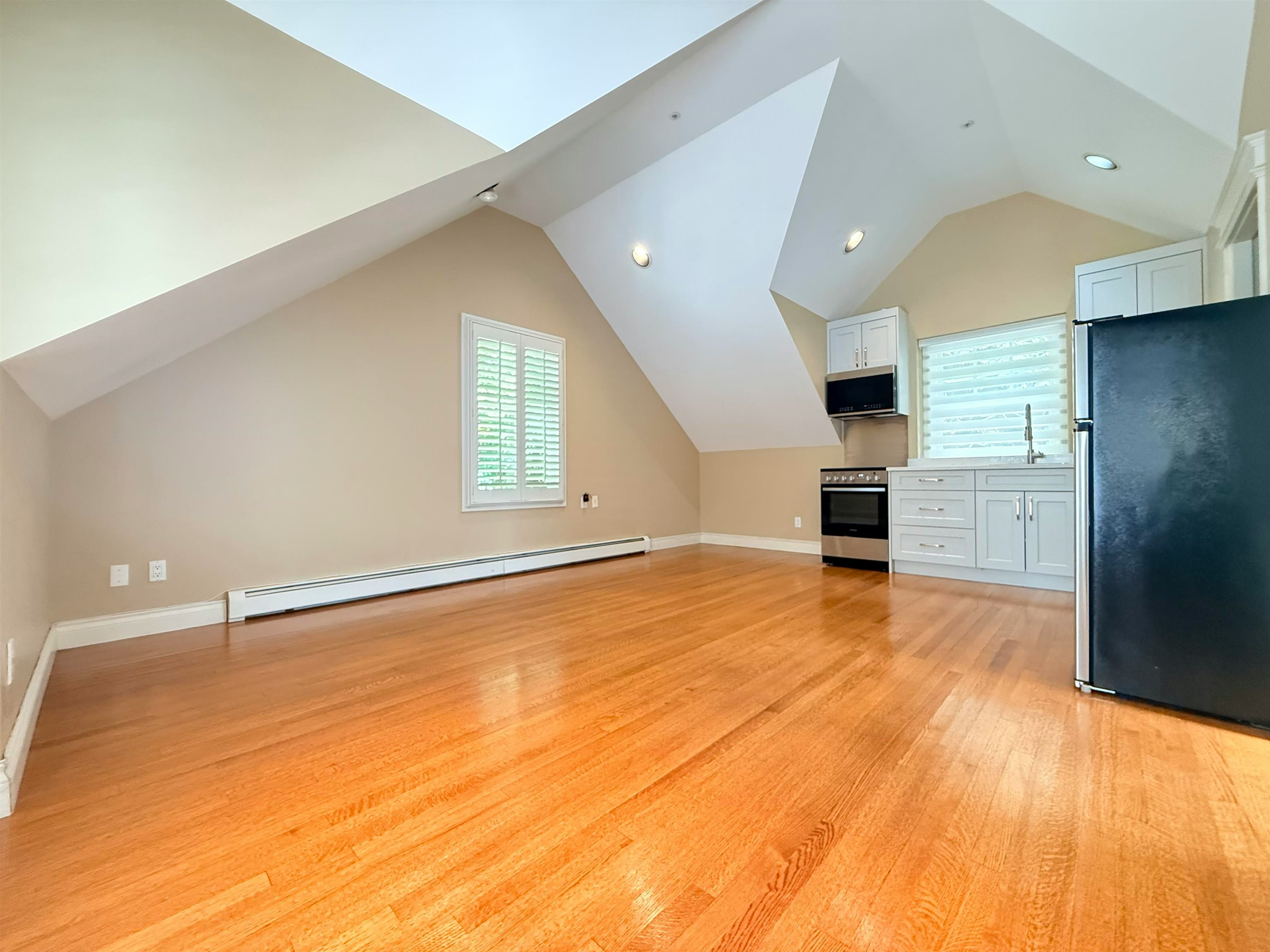 3-3637 Pine Crescent, Vancouver, BC, V6J 4K2 - 2