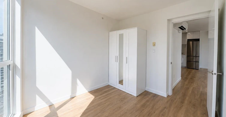 1002-2982 Burlington Drive, Coquitlam, BC, V3E 1R2 - 11