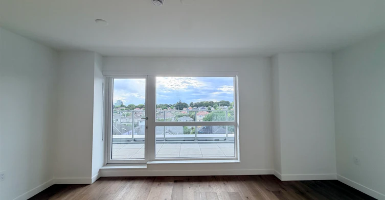502-8120 Oak Street, Vancouver, BC, V6P 4A7 - 4