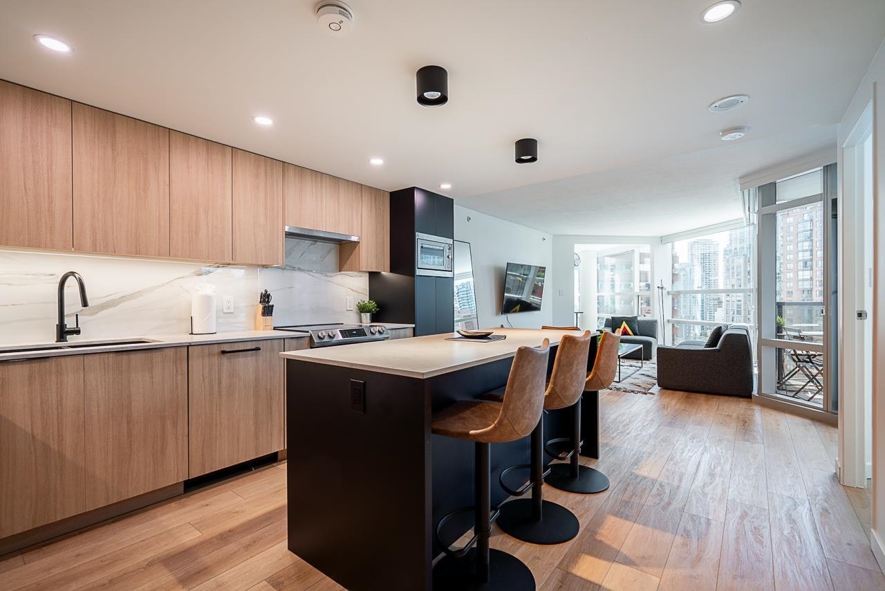 1201-1050 Burrard Street, Vancouver, BC, V6Z 2S3