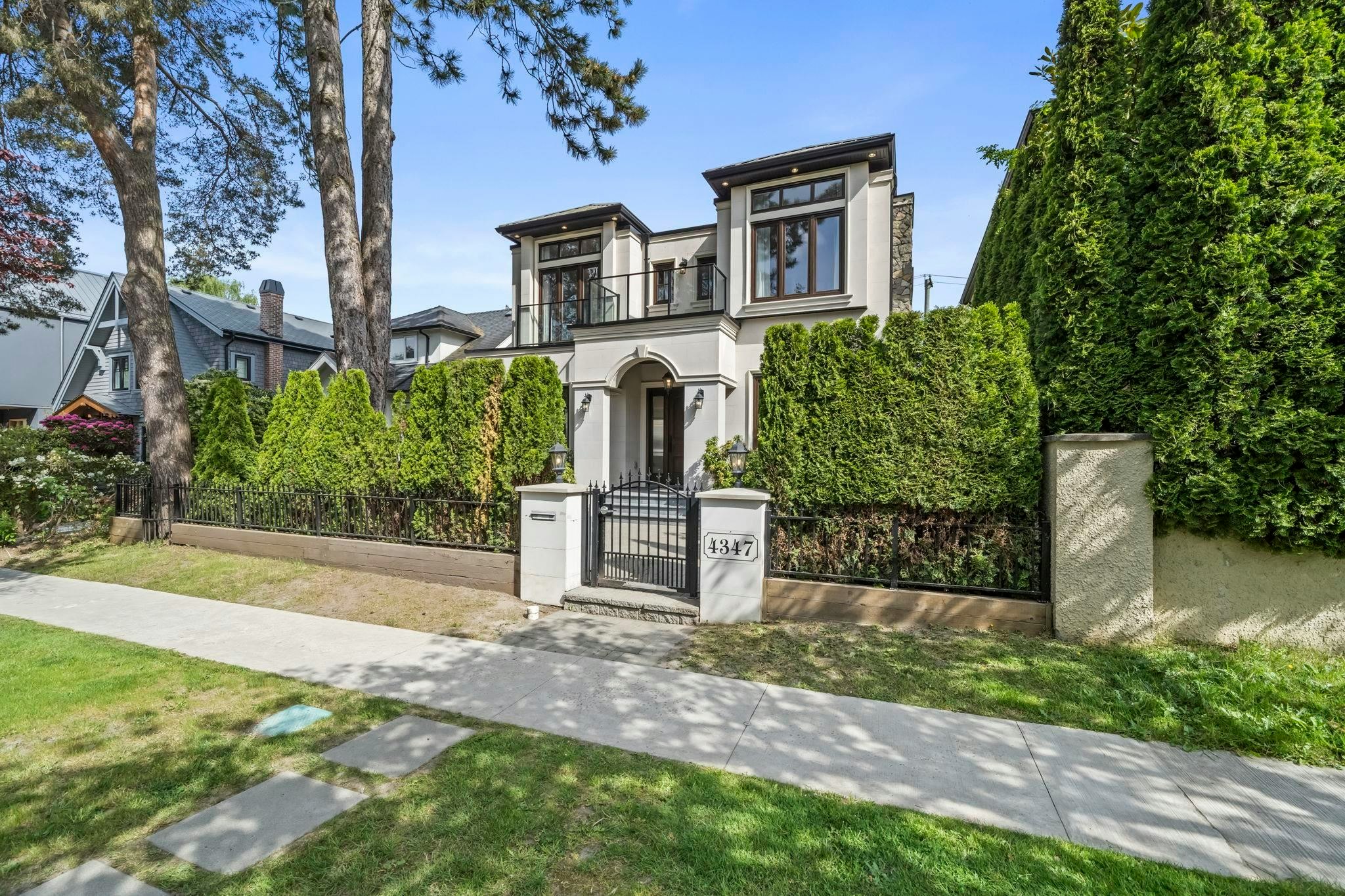 4347 W 9th Avenue, Vancouver, BC, V6R 2C8