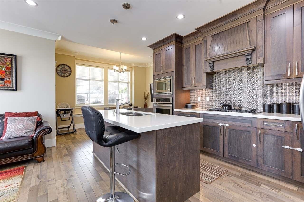 MAIN-15598 Goggs Avenue, Surrey, BC, V4B 2N6 - 4