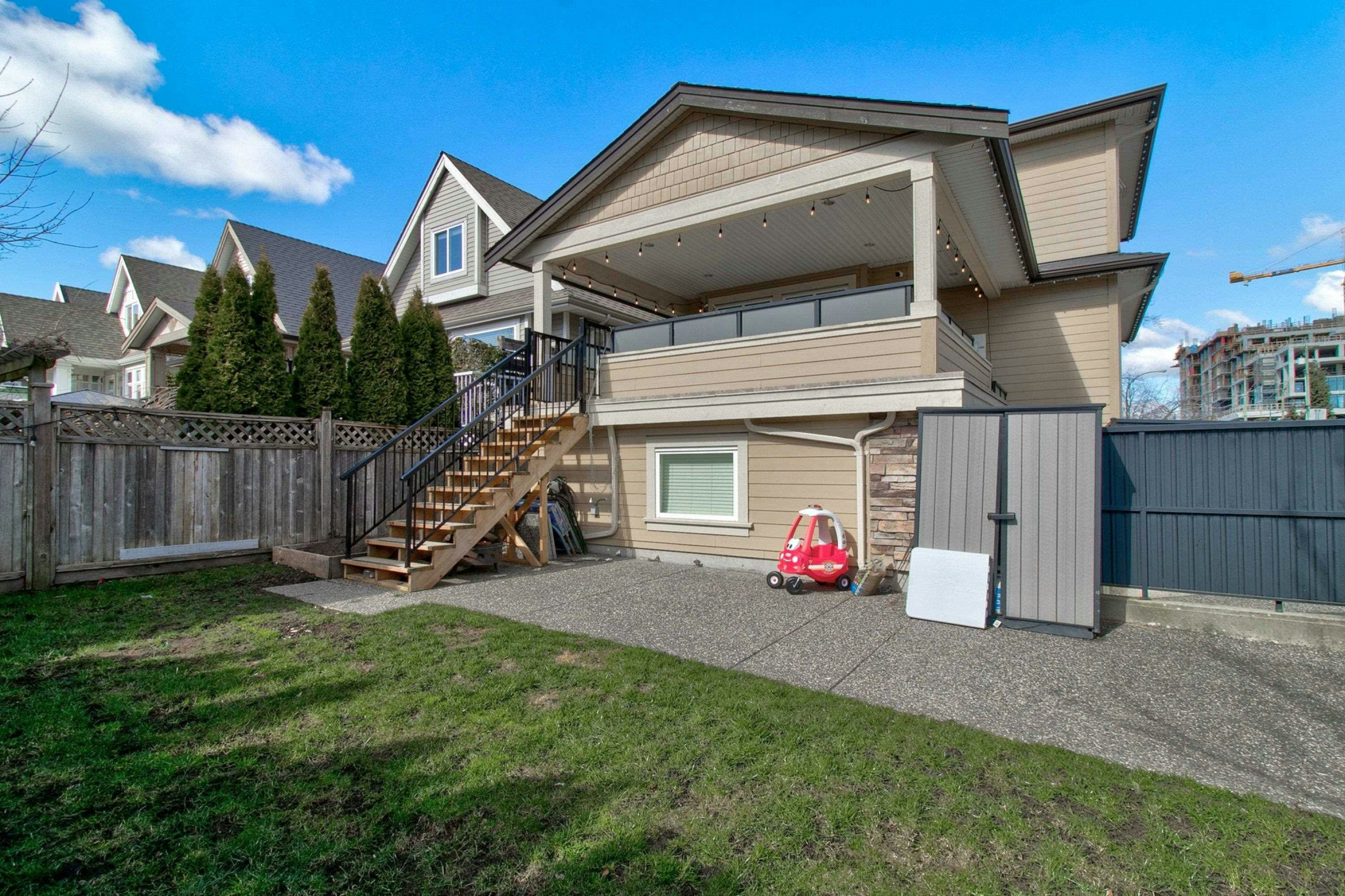 MAIN-15598 Goggs Avenue, Surrey, BC, V4B 2N6 - 22