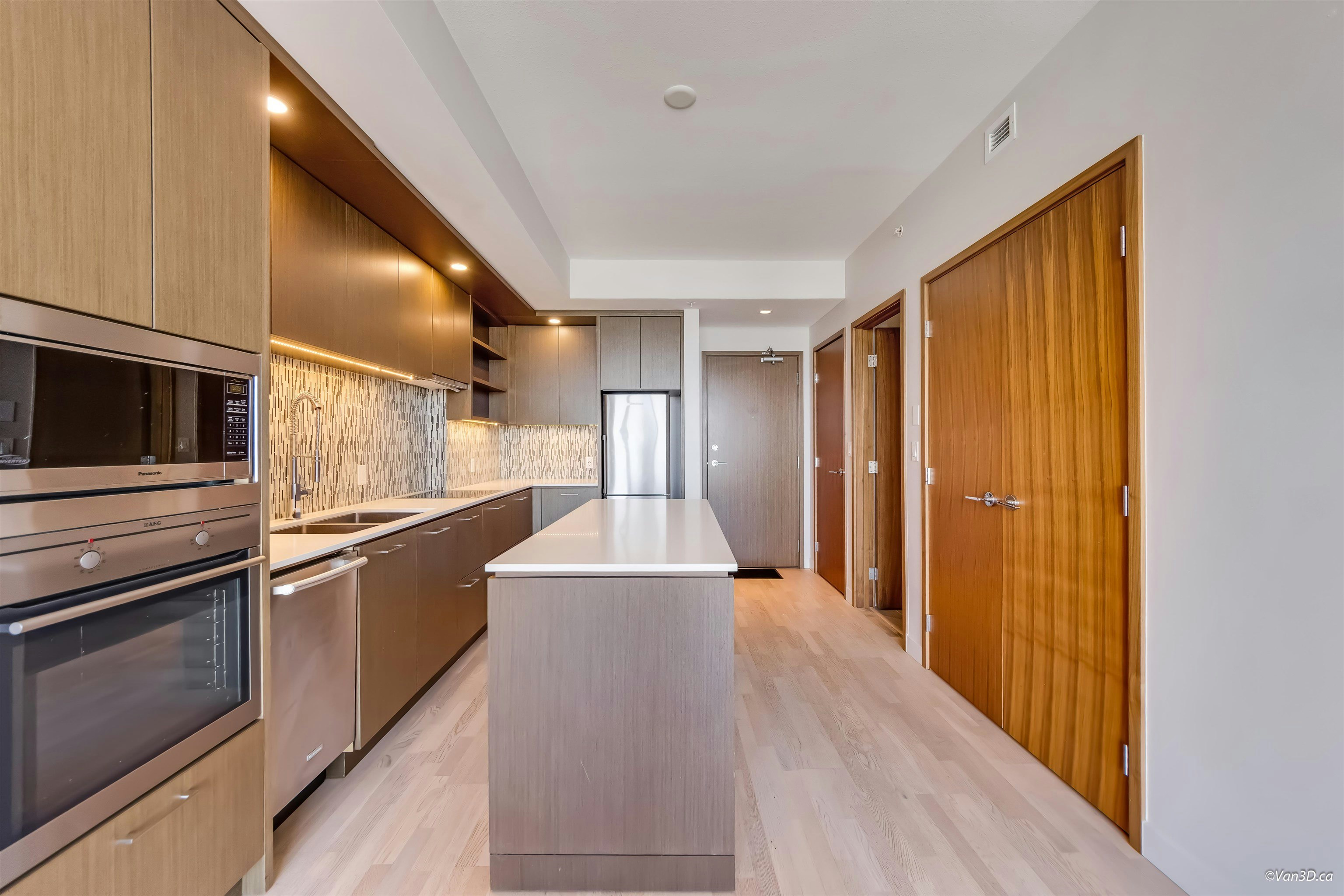 4102-13495 Central Avenue, Surrey, BC, V3T 0K2 - 10