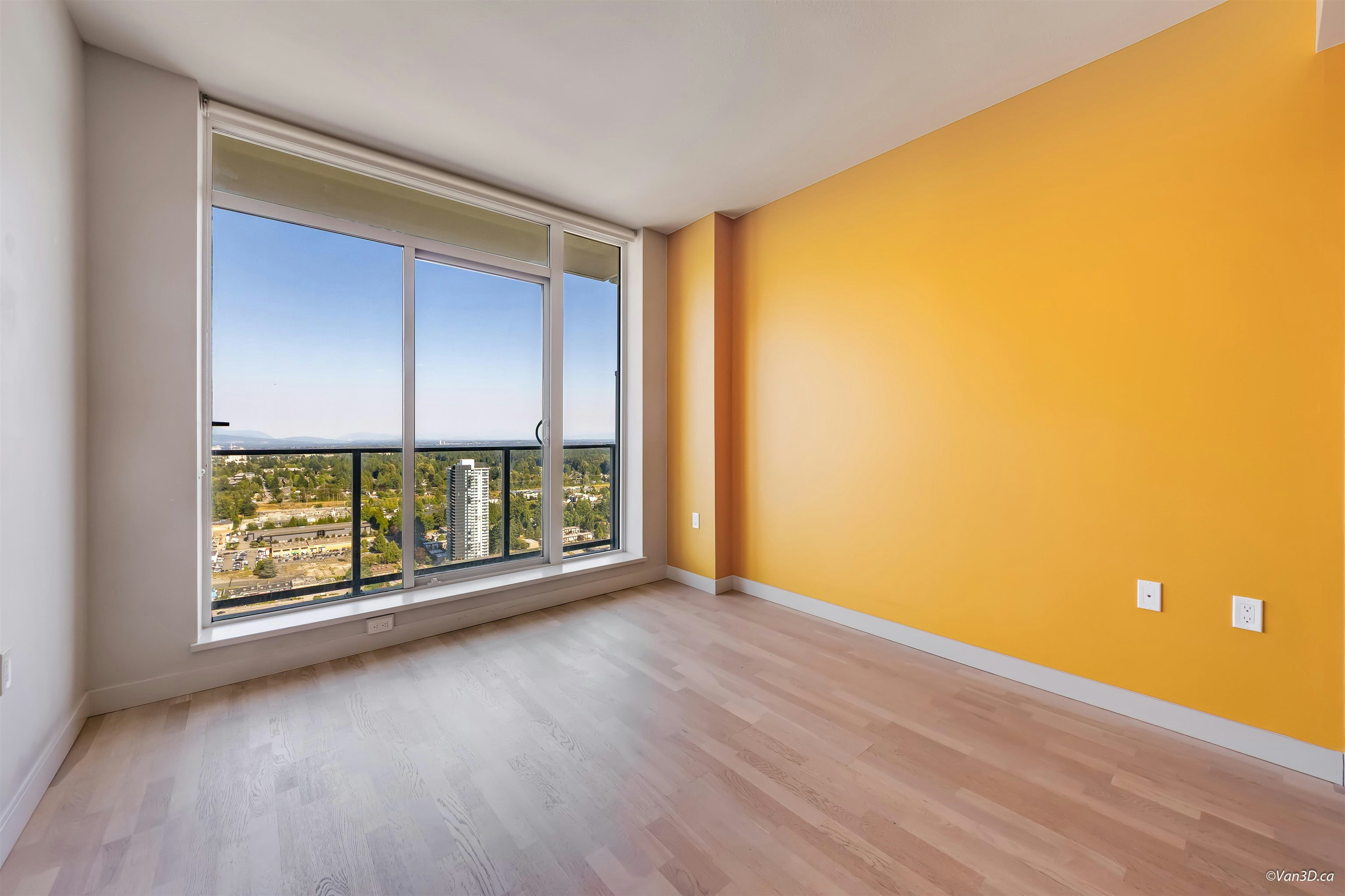 4102-13495 Central Avenue, Surrey, BC, V3T 0K2 - 13