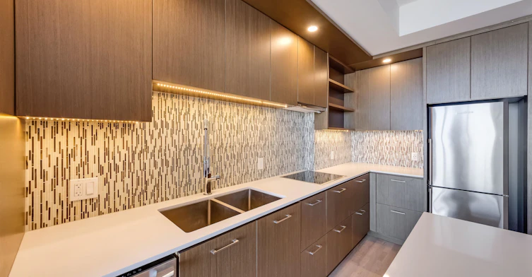4102-13495 Central Avenue, Surrey, BC, V3T 0K2 - 11