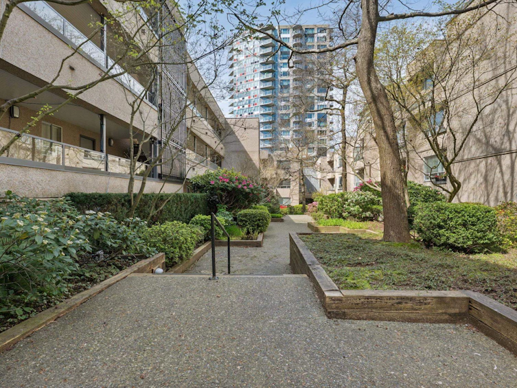 407-1345 Comox Street, Vancouver, BC, V6E 4E4 - 27