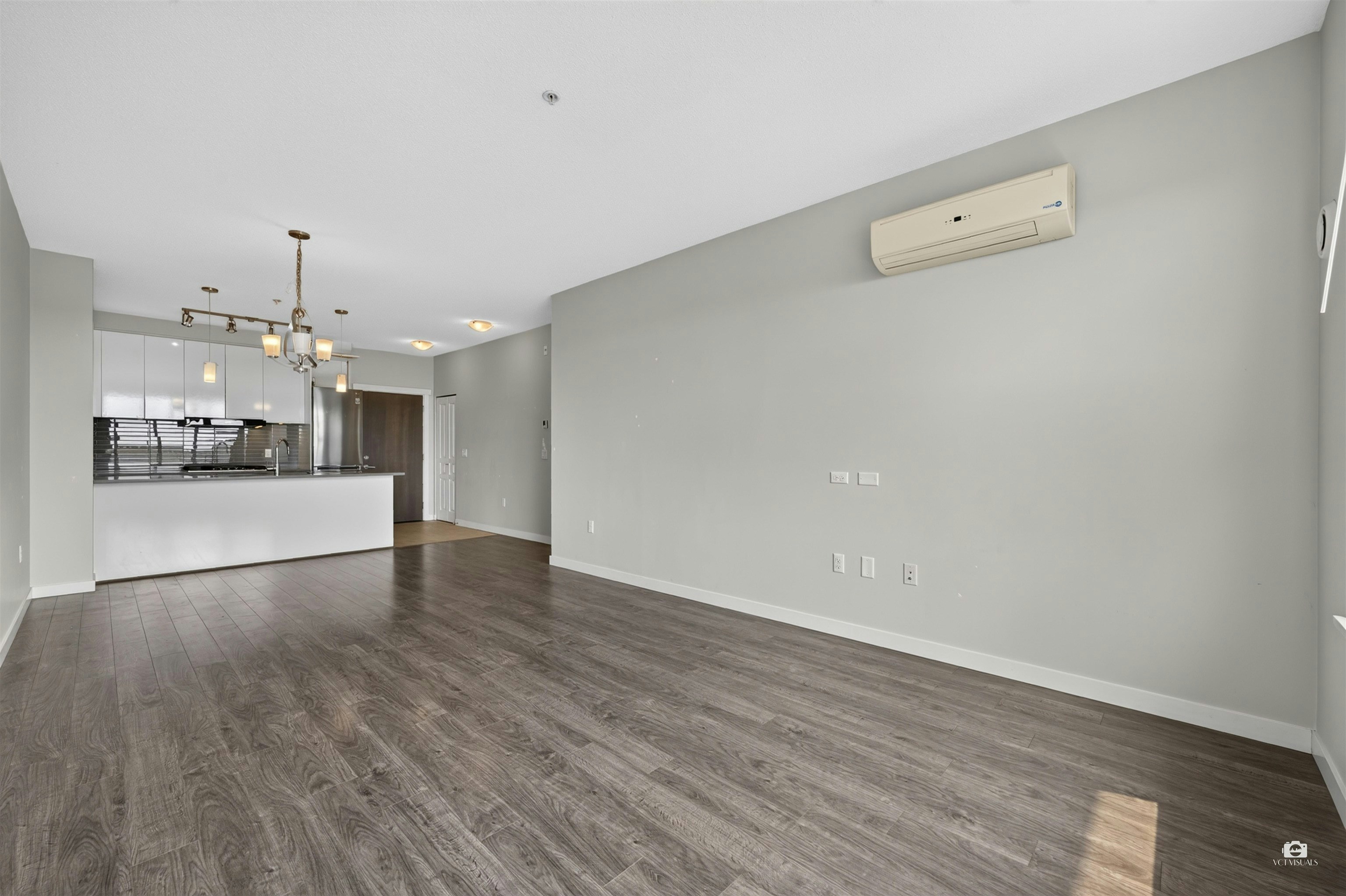 603-9399 Alexandra Road - 4