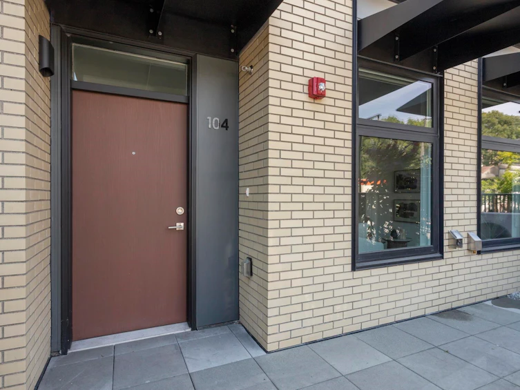 104-342 Mountain Highway, North Vancouver, BC, V7J 2K8 - 20