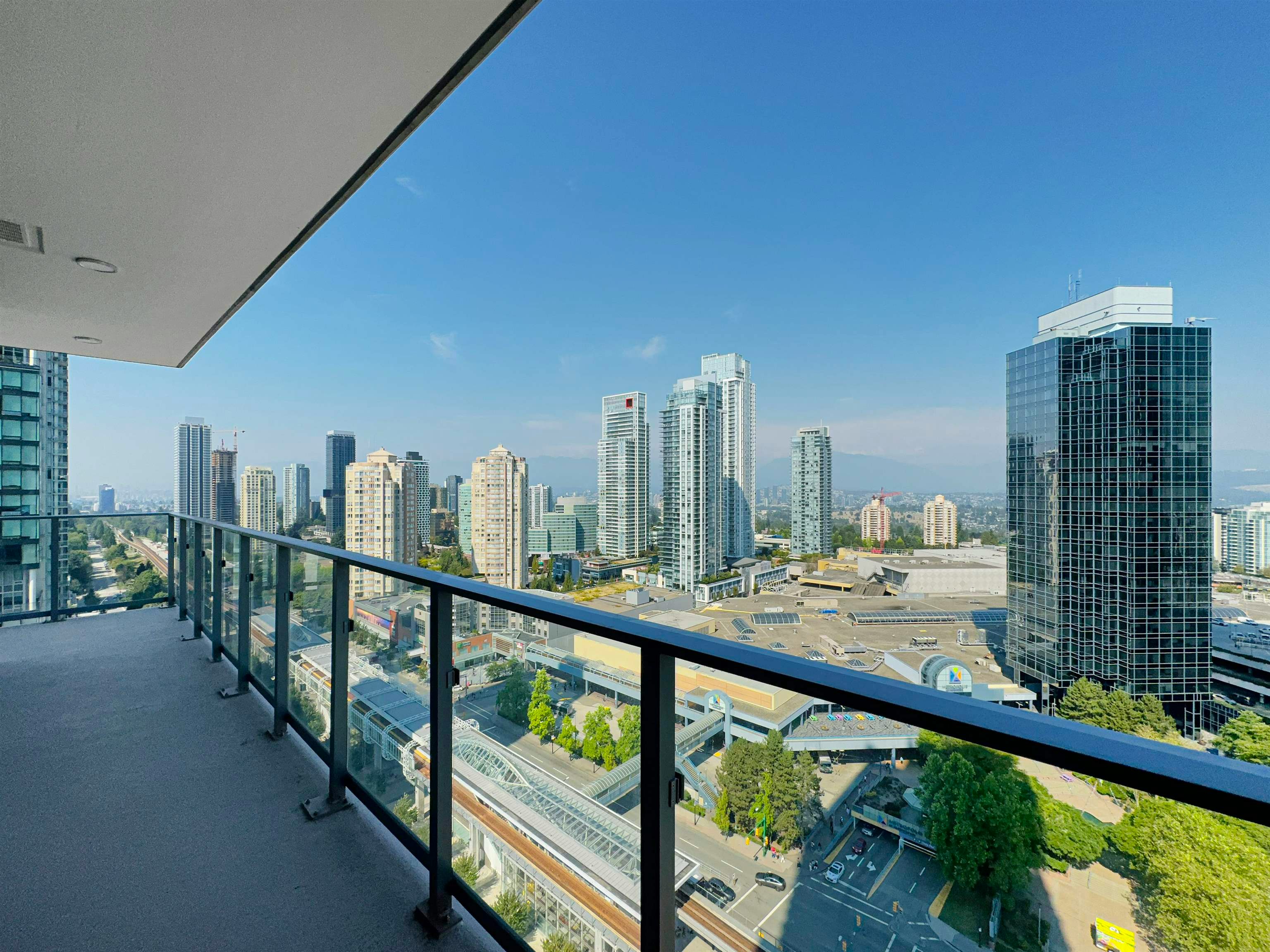19xx-6511 Sussex Avenue, Burnaby, BC, V5H 0K5 - 19