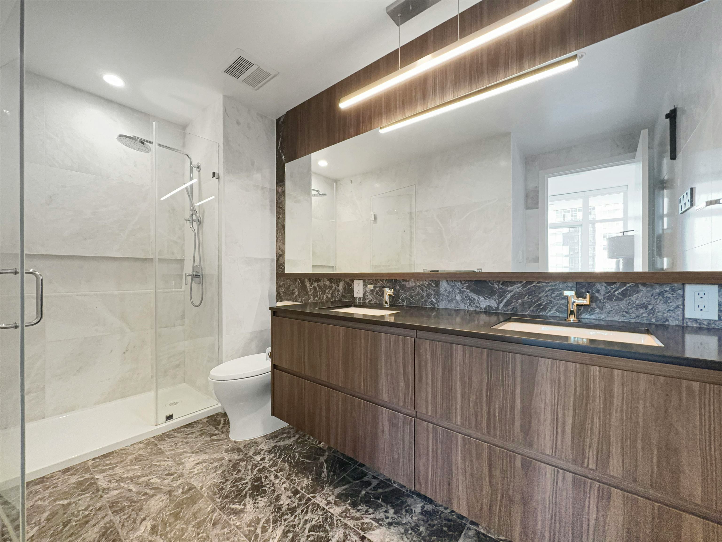 19xx-6511 Sussex Avenue, Burnaby, BC, V5H 0K5 - 10